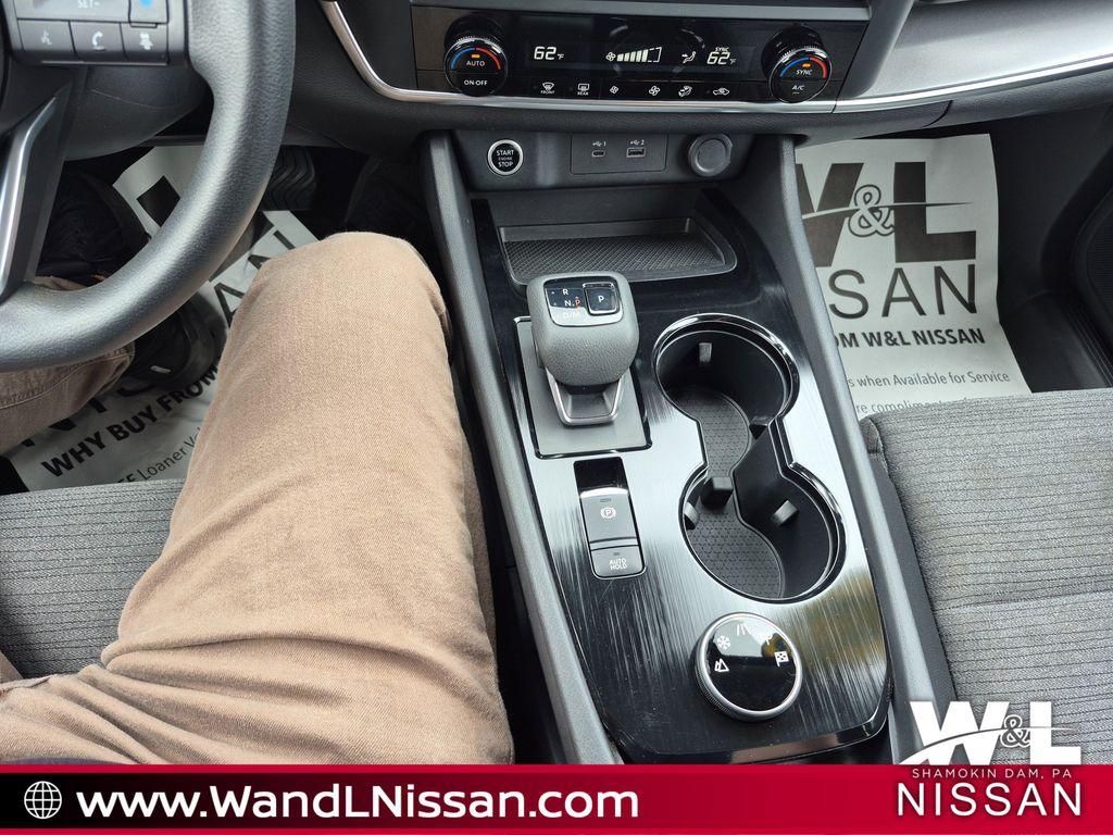 used 2023 Nissan Rogue car, priced at $20,529