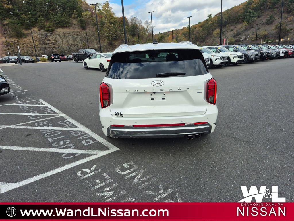 used 2025 Hyundai Palisade car, priced at $49,369