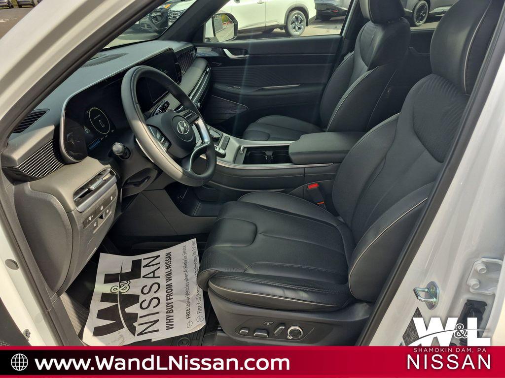 used 2025 Hyundai Palisade car, priced at $49,369