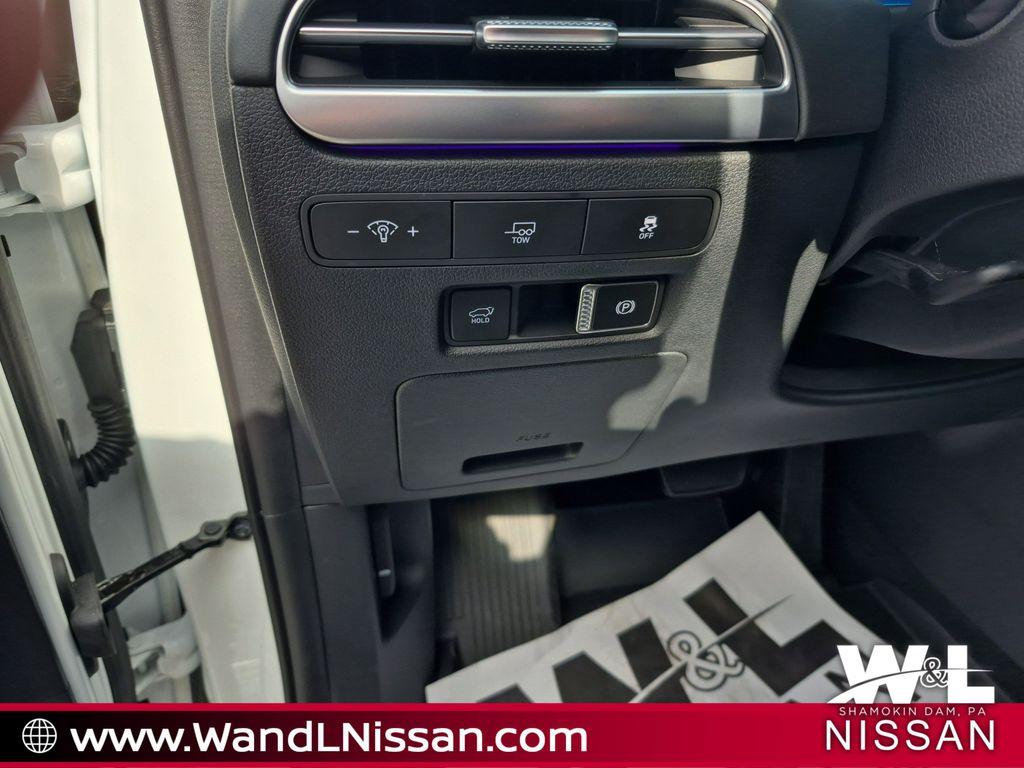 used 2025 Hyundai Palisade car, priced at $49,369