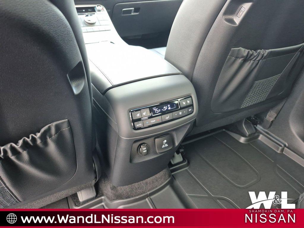 used 2025 Hyundai Palisade car, priced at $49,369