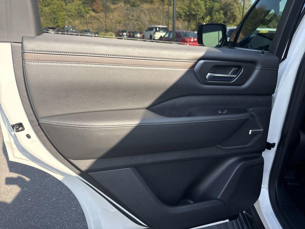 new 2026 Nissan Armada car, priced at $67,192
