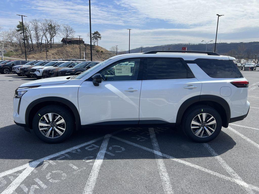 new 2026 Nissan Pathfinder car, priced at $44,088