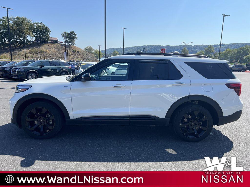 used 2022 Ford Explorer car, priced at $30,406