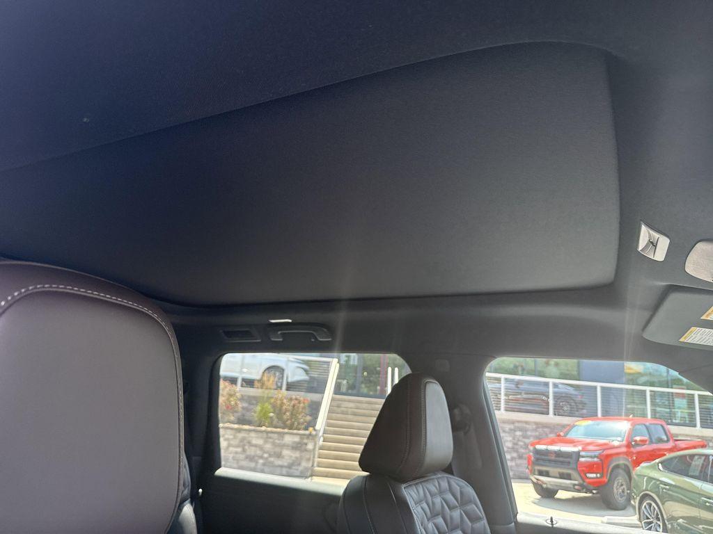 new 2025 Nissan Armada car, priced at $79,834