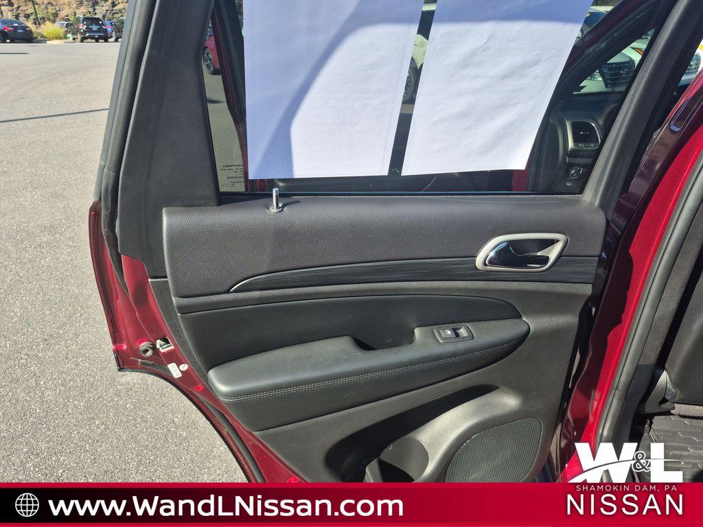 used 2021 Jeep Grand Cherokee car, priced at $24,707