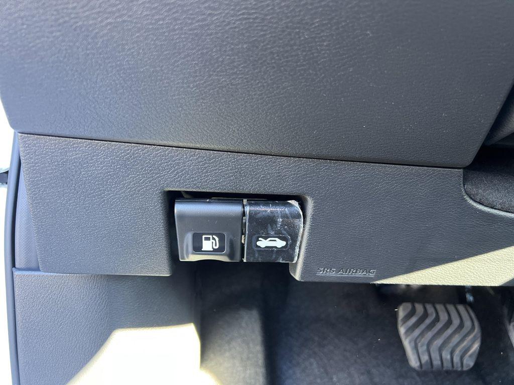 new 2025 Nissan Versa car, priced at $22,447