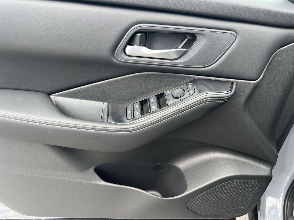 new 2026 Nissan Rogue car, priced at $34,157