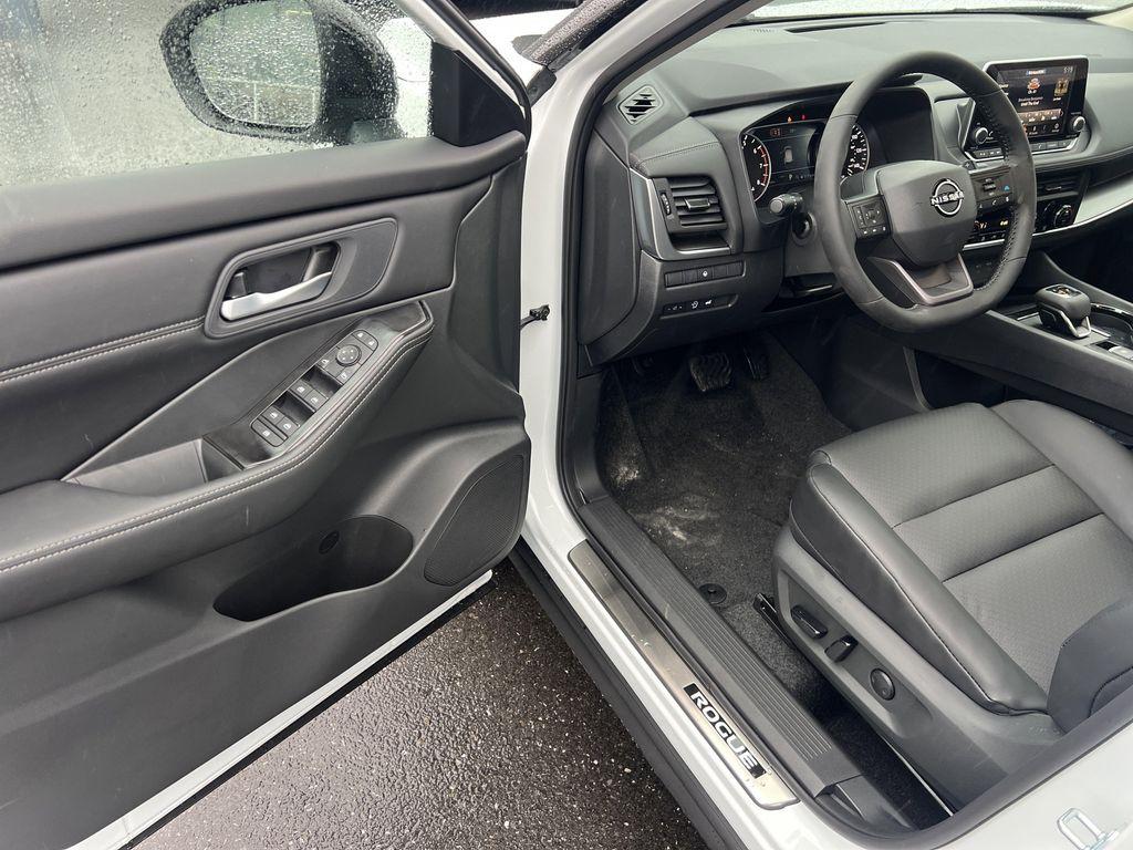 new 2026 Nissan Rogue car, priced at $36,059