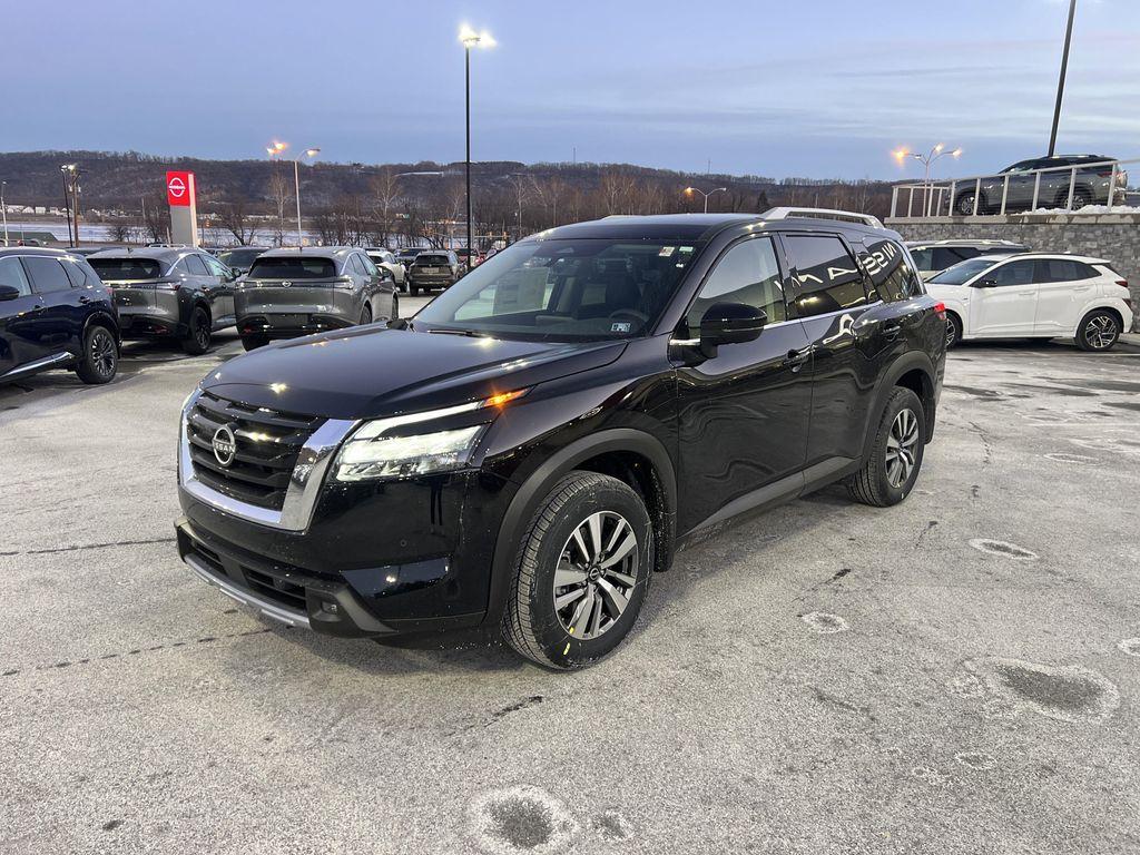 new 2025 Nissan Pathfinder car, priced at $43,697
