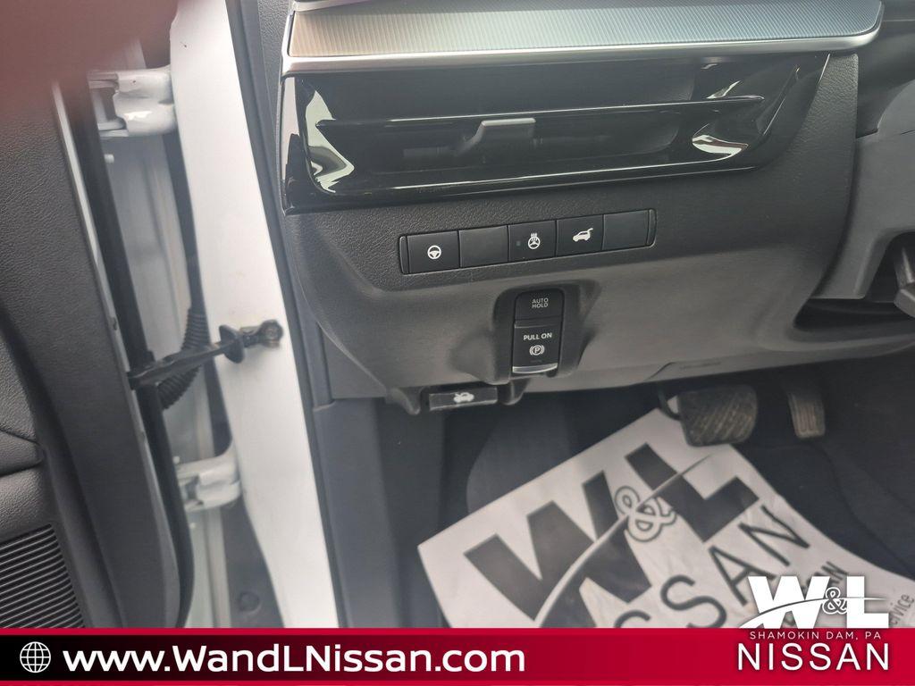 used 2025 Nissan Murano car, priced at $37,232