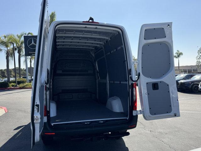 new 2026 Mercedes-Benz Sprinter 2500 car, priced at $62,302