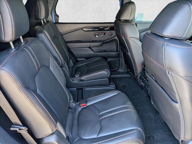 used 2025 Honda Pilot car, priced at $45,018
