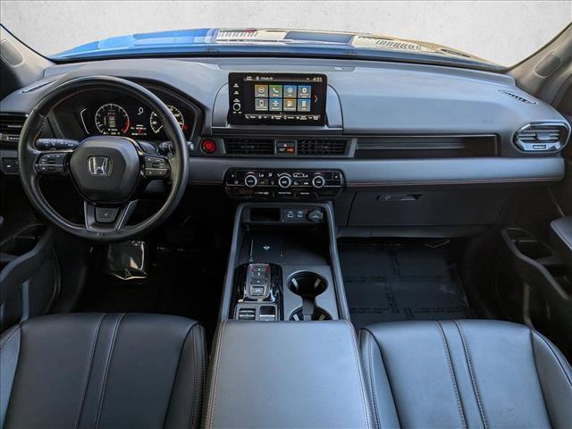 used 2025 Honda Pilot car, priced at $45,018
