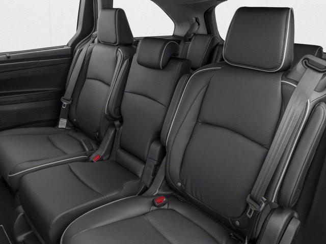new 2026 Honda Odyssey car, priced at $45,637