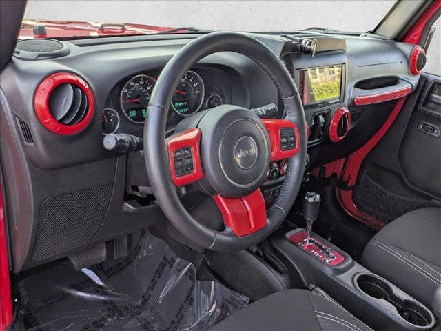 used 2015 Jeep Wrangler Unlimited car, priced at $16,637