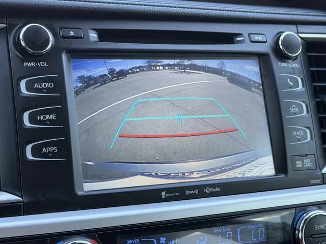 used 2019 Toyota Highlander car, priced at $22,553