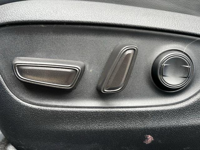 used 2020 Toyota RAV4 car, priced at $27,551