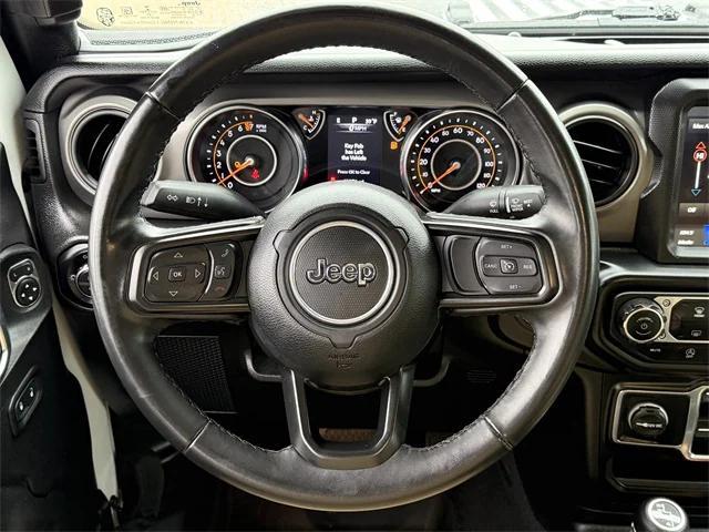 used 2022 Jeep Gladiator car, priced at $25,884