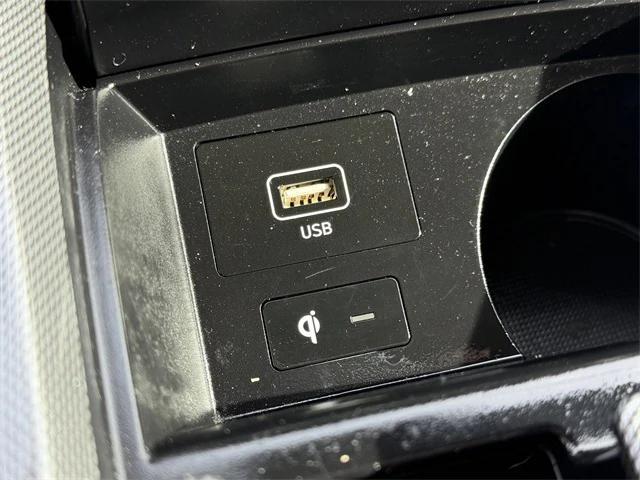 used 2022 Hyundai Santa Fe car, priced at $23,450