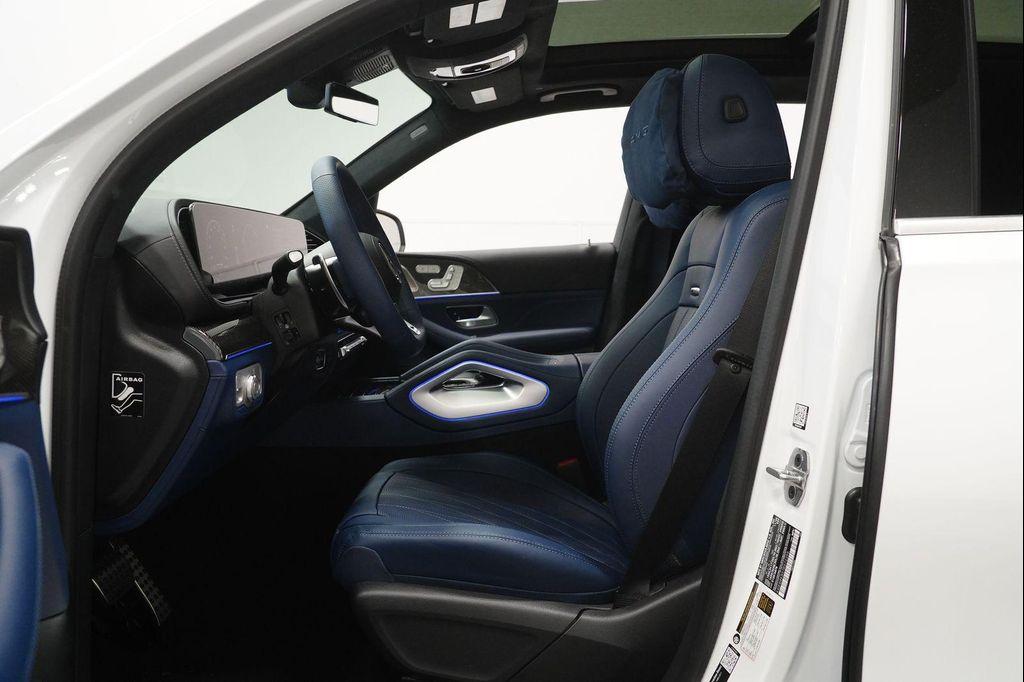 new 2026 Mercedes-Benz AMG GLE 63 car, priced at $154,280