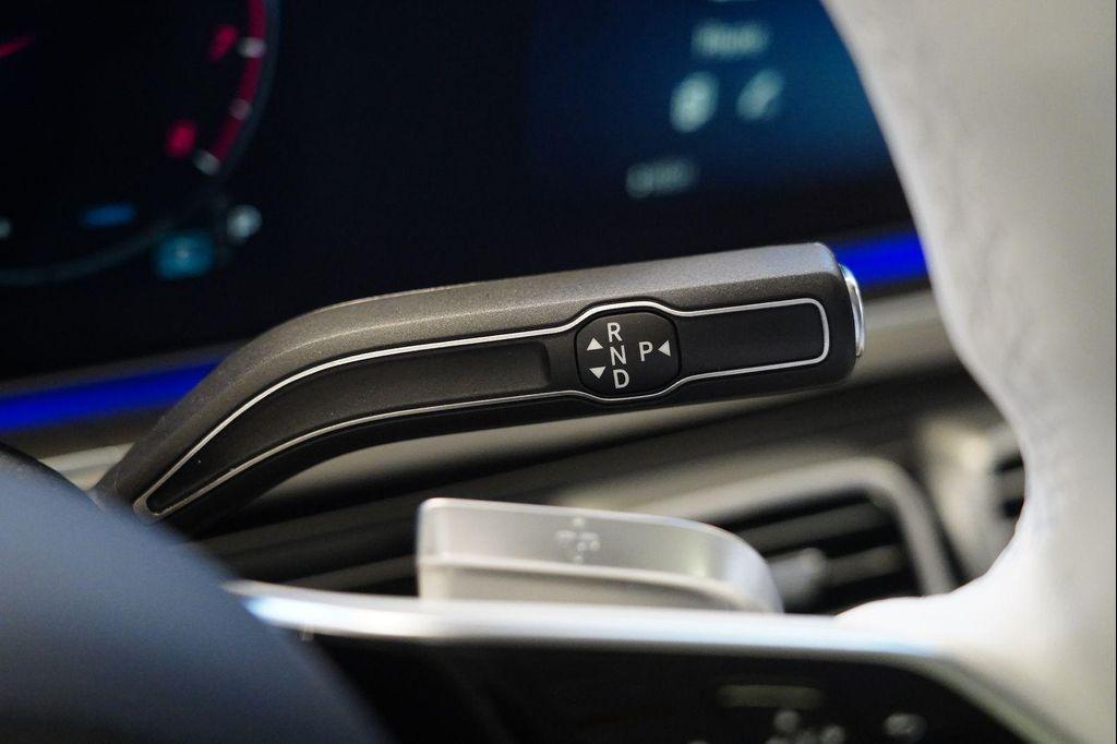 new 2026 Mercedes-Benz Maybach GLS 600 car, priced at $212,055