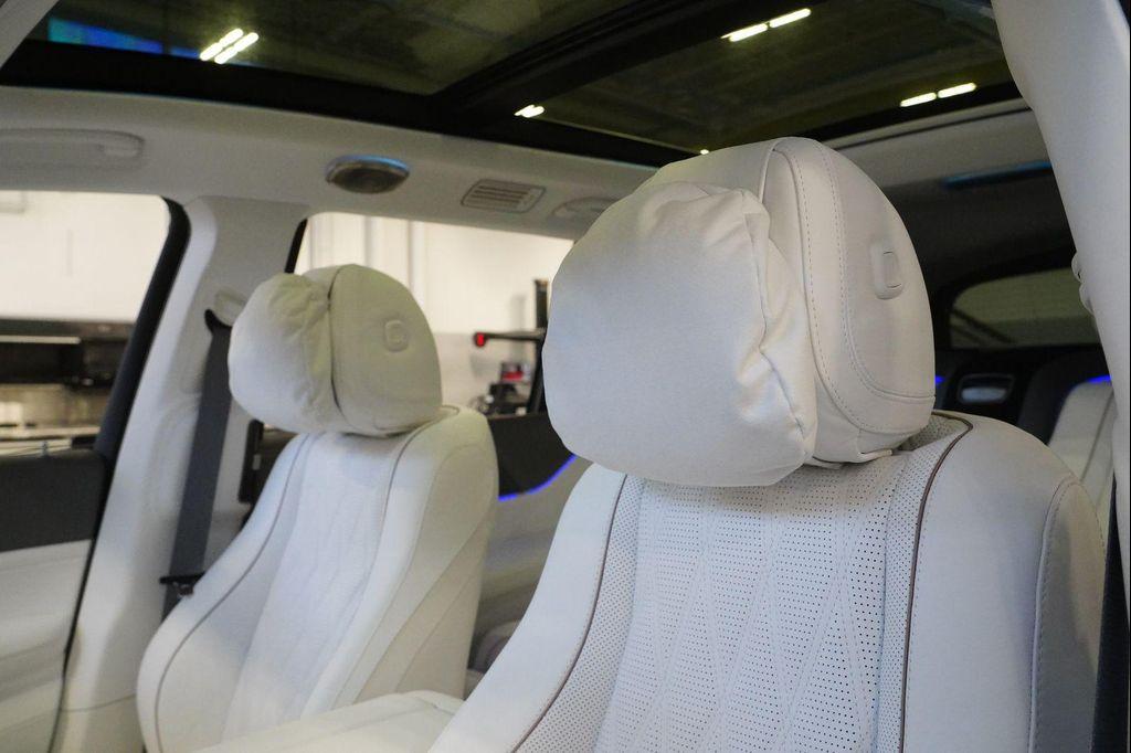 new 2026 Mercedes-Benz Maybach GLS 600 car, priced at $212,055