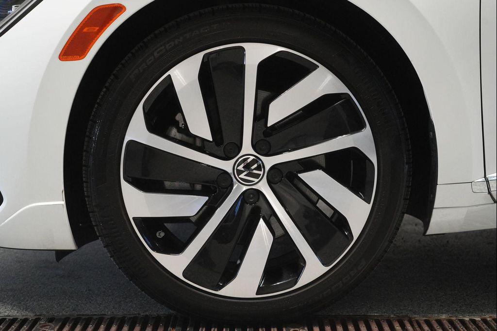 used 2022 Volkswagen Arteon car, priced at $25,364