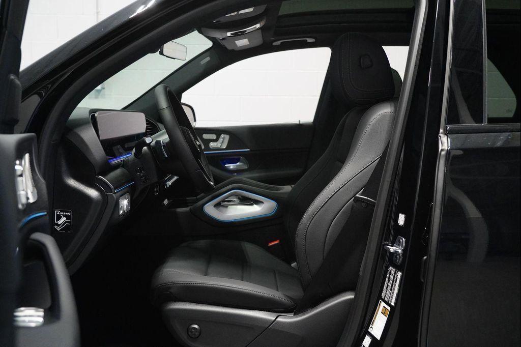new 2026 Mercedes-Benz GLE 450 car, priced at $81,680