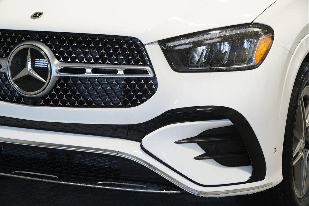 new 2026 Mercedes-Benz GLE 450 car, priced at $87,815