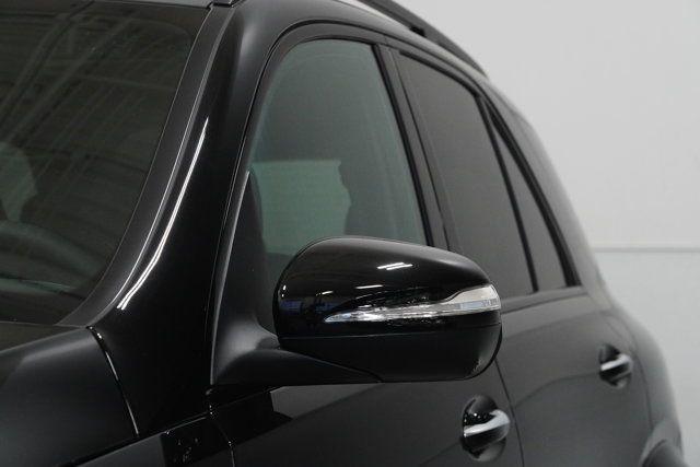 new 2026 Mercedes-Benz GLE 580 car, priced at $105,580