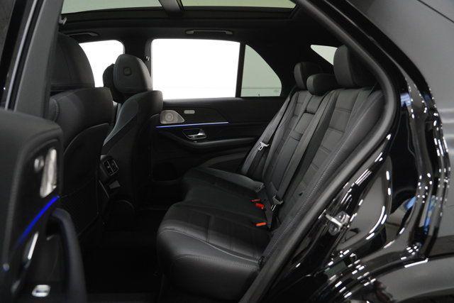 new 2026 Mercedes-Benz GLE 580 car, priced at $105,580