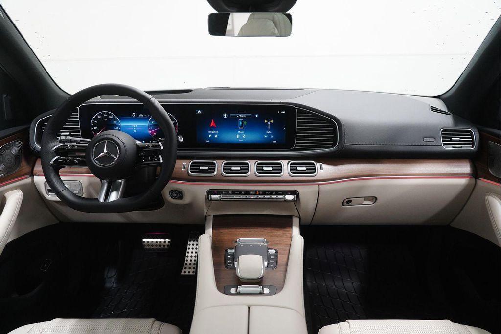 new 2026 Mercedes-Benz GLS 580 car, priced at $124,620