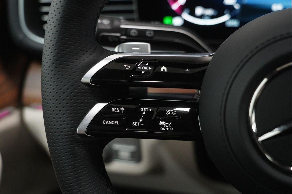 new 2026 Mercedes-Benz GLS 580 car, priced at $124,620