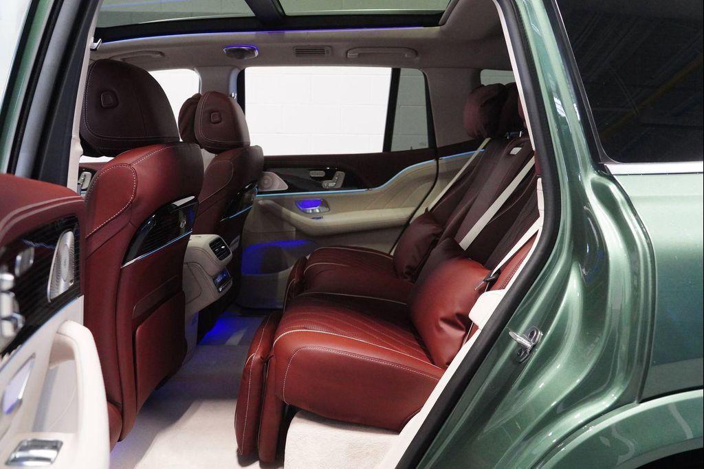 new 2026 Mercedes-Benz Maybach GLS 600 car, priced at $196,605
