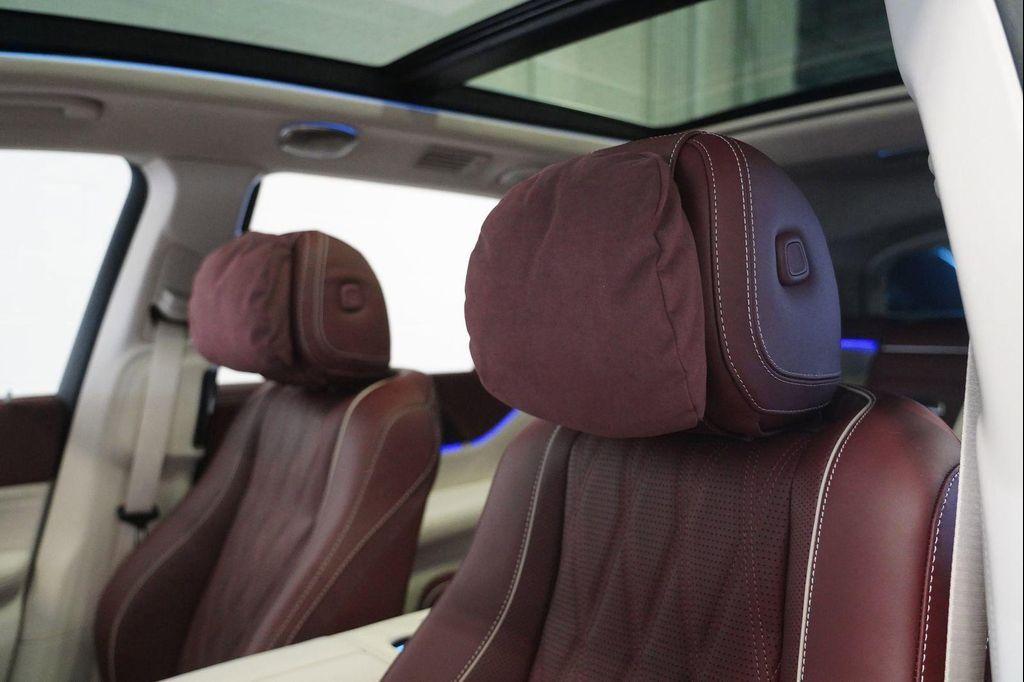 new 2026 Mercedes-Benz Maybach GLS 600 car, priced at $196,605