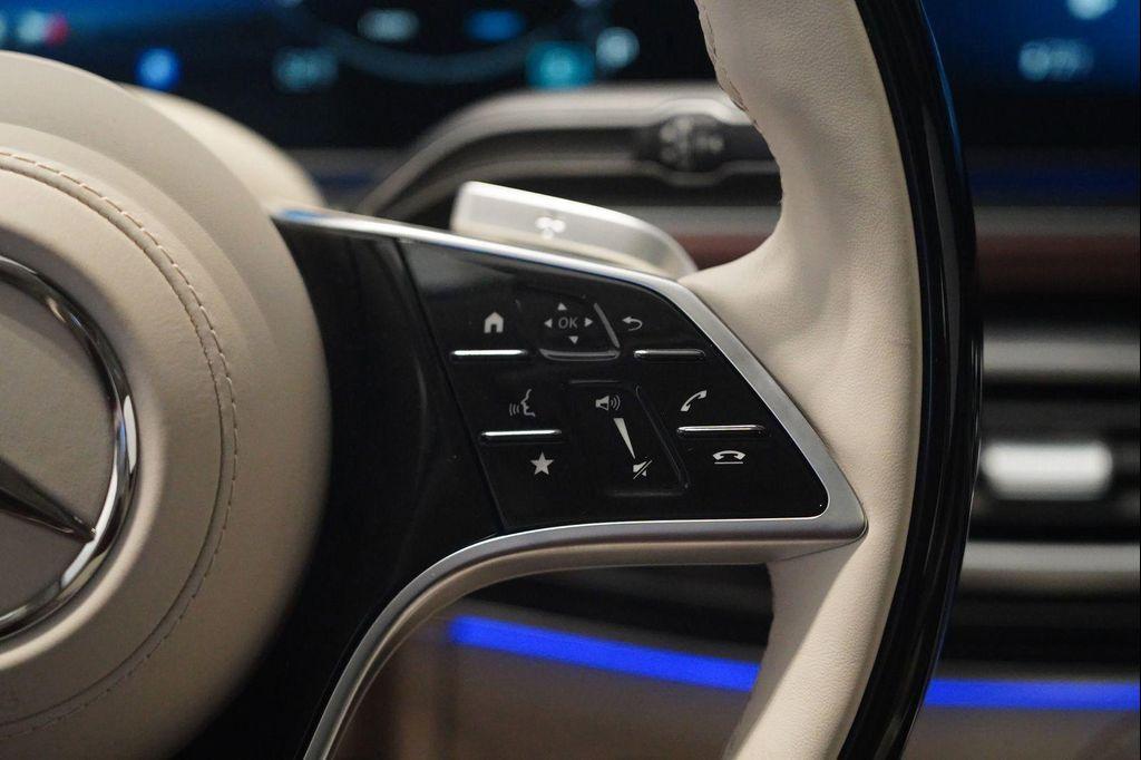 new 2026 Mercedes-Benz Maybach GLS 600 car, priced at $196,605