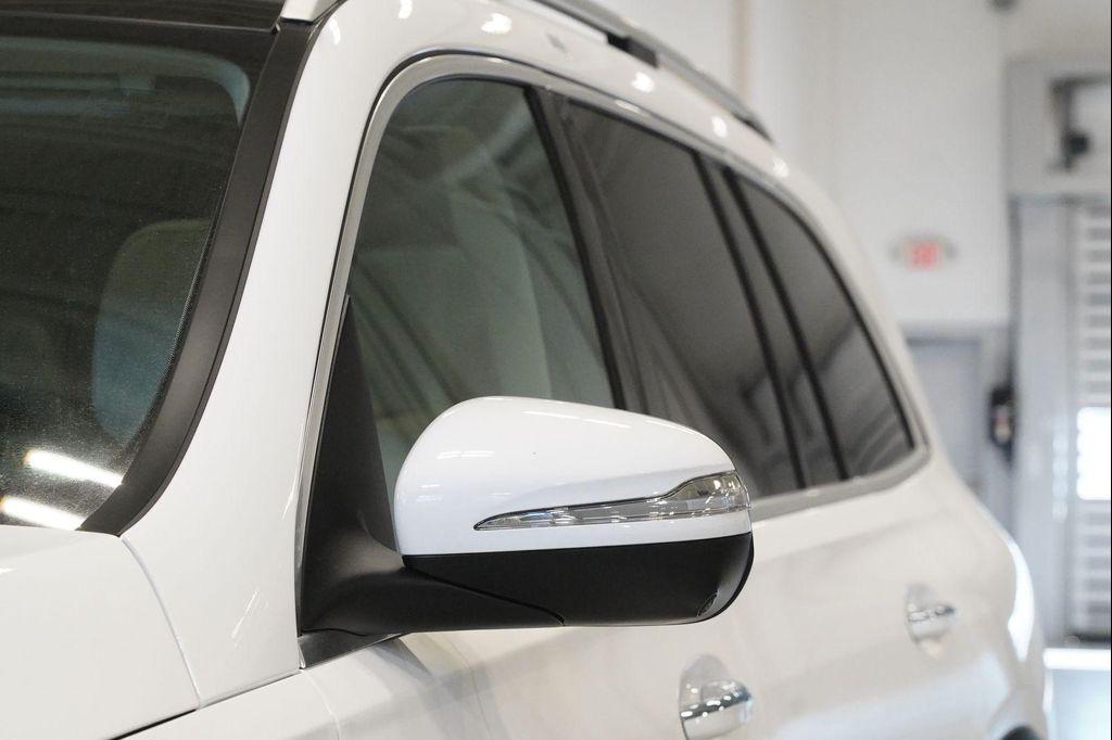 new 2026 Mercedes-Benz GLS 450 car, priced at $92,430