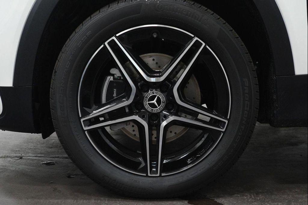 new 2026 Mercedes-Benz GLB 250 car, priced at $59,200