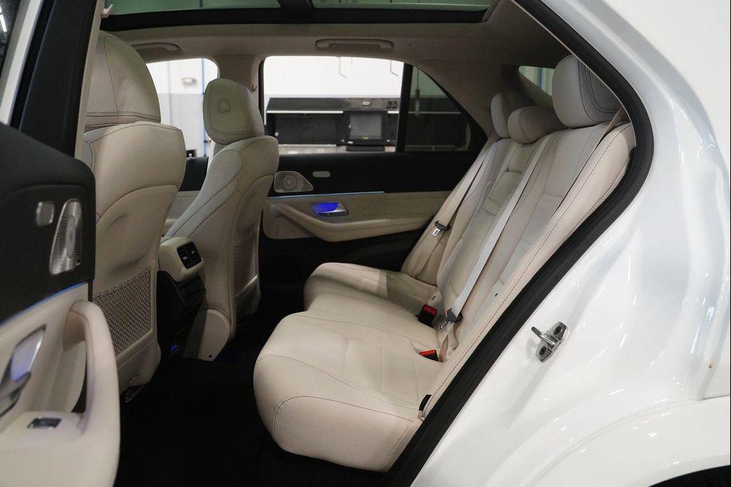 new 2026 Mercedes-Benz GLE 450 car, priced at $82,280