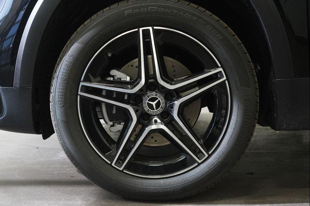 new 2026 Mercedes-Benz GLB 250 car, priced at $57,425