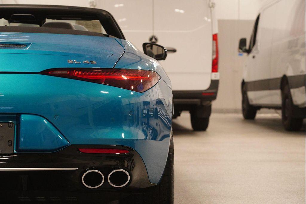 used 2024 Mercedes-Benz AMG SL 43 car, priced at $83,417