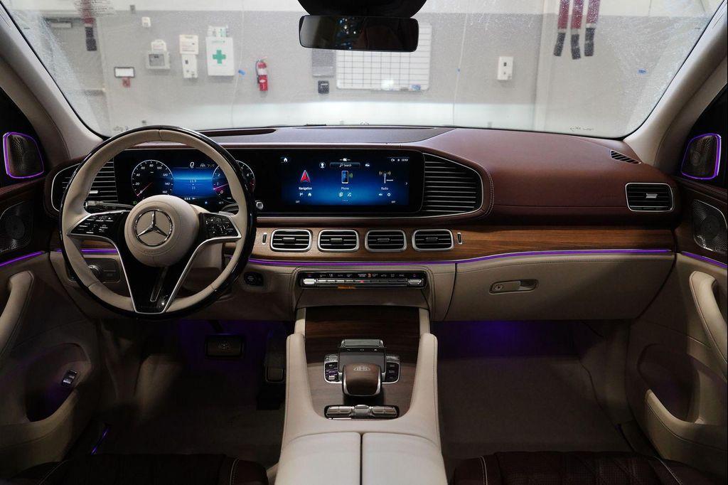 new 2026 Mercedes-Benz Maybach GLS 600 car, priced at $193,005