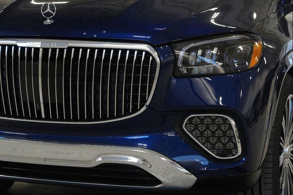 new 2026 Mercedes-Benz Maybach GLS 600 car, priced at $193,005