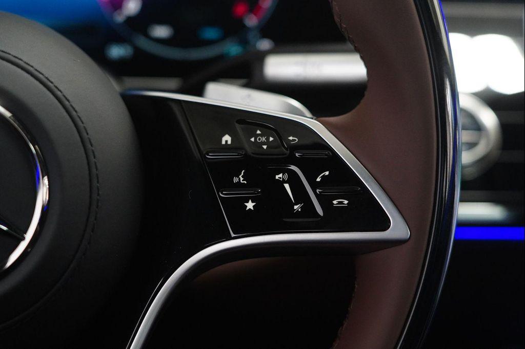 new 2026 Mercedes-Benz Maybach S 580 car, priced at $237,285