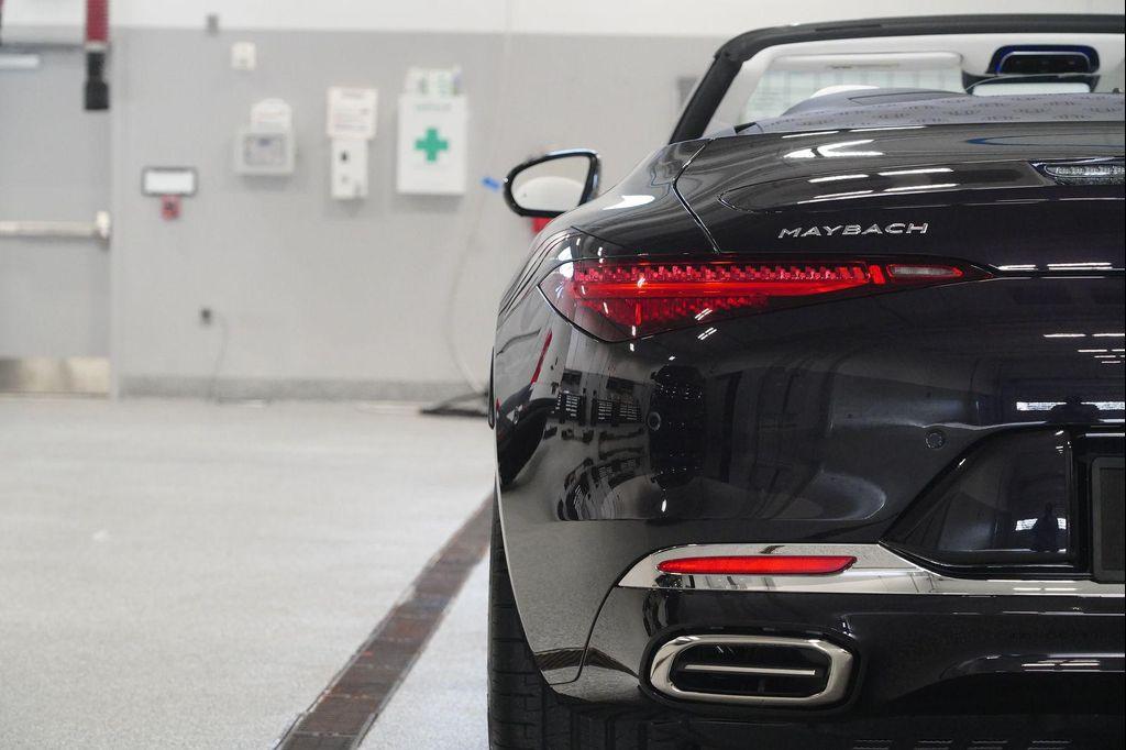 new 2026 Mercedes-Benz Maybach SL 680 Monogram Series car, priced at $249,050