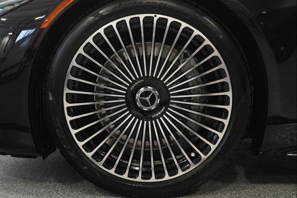 new 2026 Mercedes-Benz Maybach SL 680 Monogram Series car, priced at $249,050