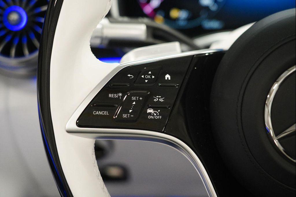 new 2026 Mercedes-Benz Maybach SL 680 Monogram Series car, priced at $249,050