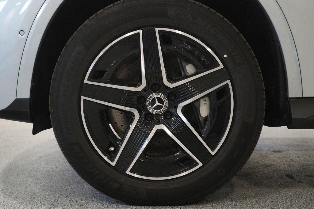 new 2026 Mercedes-Benz GLC 300 car, priced at $63,500