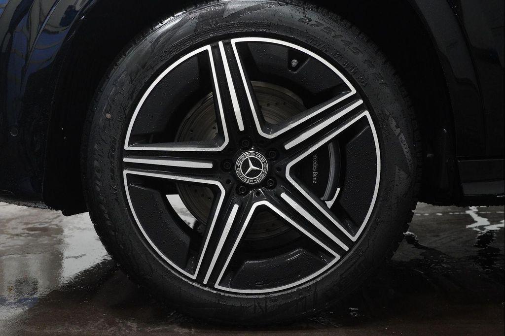 new 2026 Mercedes-Benz GLE 450 car, priced at $85,495